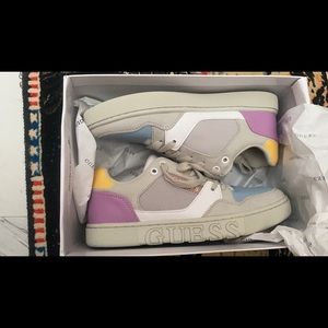 Women sneakers